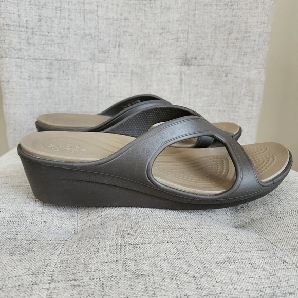 Crocs Dual Comfort Wedge Slides Sandals Sanran Brown Womens Size 9 W - Picture 4 of 10